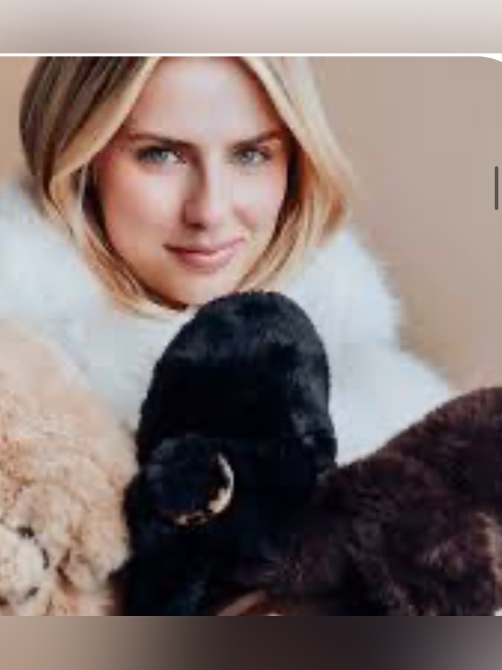 soléi sea buckle slippers fur in navy blue.